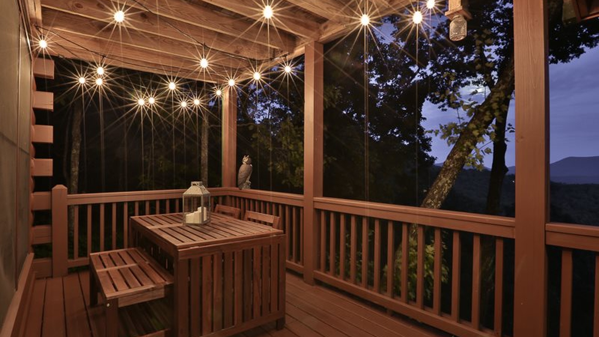 Outdoor dining with mountain air doing half the work.
